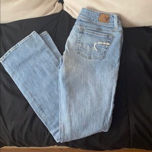 Kick boot light jeans